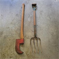 Bush Axe & Pitch Fork