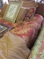 TOMMY BAHAMA COMFORTOR, PILLOWS, QUEEN