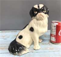 Vtg. Pekingese dog porcelain figurine