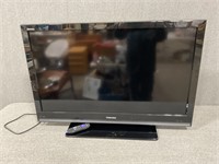 40" Flat Screen TV