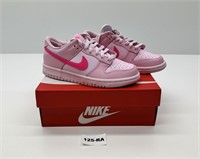 NIKE DUNK LOW (GS) SHOES - SIZE 5Y