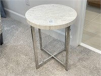 ACCENT TABLE