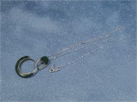 Sterling Silver Malachite Pendant & Chain