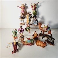 Franklin Mint 14 Piece Nativity Set