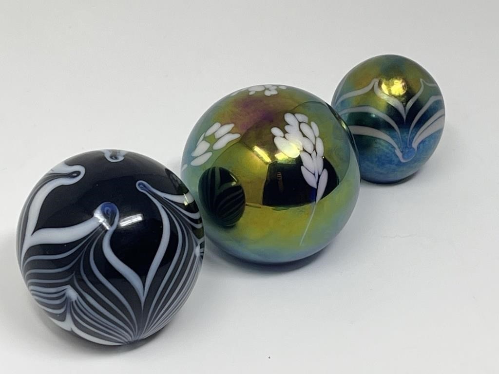 3 Glass Paperweights Crider & the Glass Eye