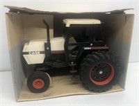 Ertl CASE 2594 Tractor with original box