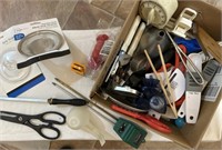 Kitchen gadget lot