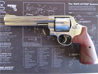 Smith & Wesson 629-6 Deluxe 44 MAG 6.5"