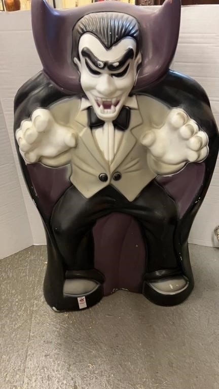 Dracula blow mold. Lights up and works  24x36in
