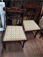 4 Mahogany Dining Chairs & 1 Capt. Chair