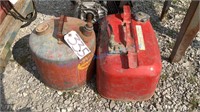GAS TANK AND GAS CAN