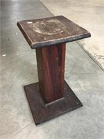 Plant Stand 18x11