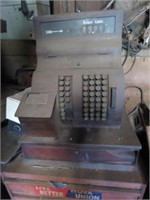 OLD CASH REGISTER - IS HEAVY, BRING HELP TO REMOVE