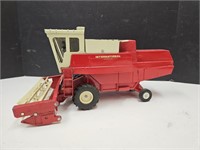 International Harvest Combine Metal Toy See Size