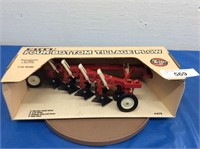 Ertl IH Four-Bottom Tillage Plow, 1/16 scale