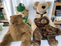 4 Stuffed Vtg. Bears, including a Vermont Teddy