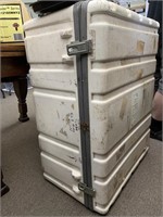 PLASTIC SHIPPING CRATE - 26 X 35 X 16.5 “