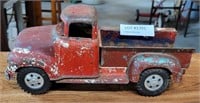 VTG. RED TOY PICK UP TRUCK