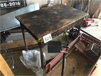 ANTIQUE WOOD TABLE