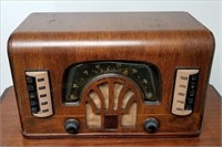 Zenith 6R631 Consol-Tone Table Top Radio 1941
