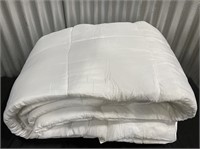 LinenSpa King Size Bed Comforter White