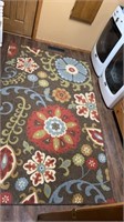 Folk floral rug 60” x 96”
