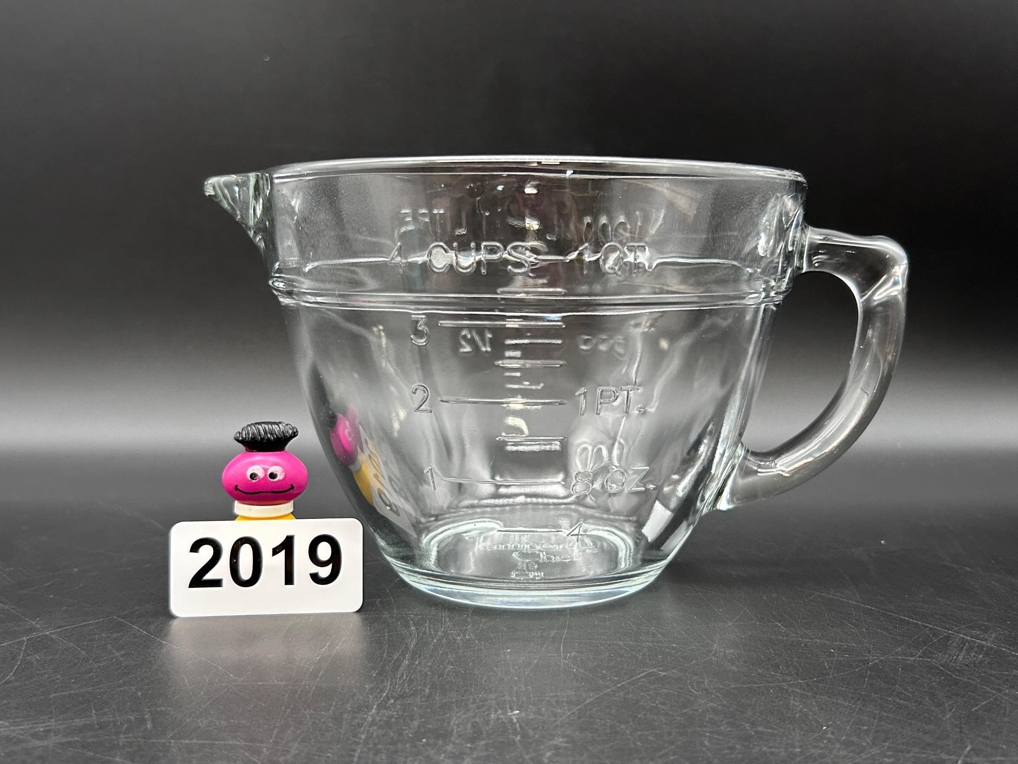 Pampered Chef 4 cup measuring/mixing cup