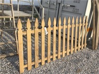 Picket Fence Section (Unpainted Wood), Qty:  1