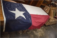 Large Texas Flag 5' X 8'. Nylon