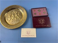 1993 COIN SET & 24K GOLD PLATED DECOR PLATTER