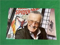 Rare Stan Lee autographed color photo COA
