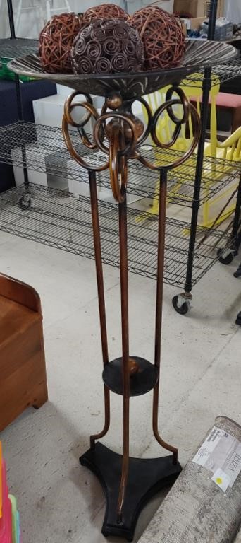 Metal Decorative Stand