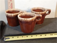 3  Hull brown dip glaze coffee mugs