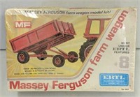 Massey Ferguson Farm Wagon