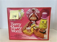 1983 KENNER BERRY MERRY WORM TOY VEHICLE NIB