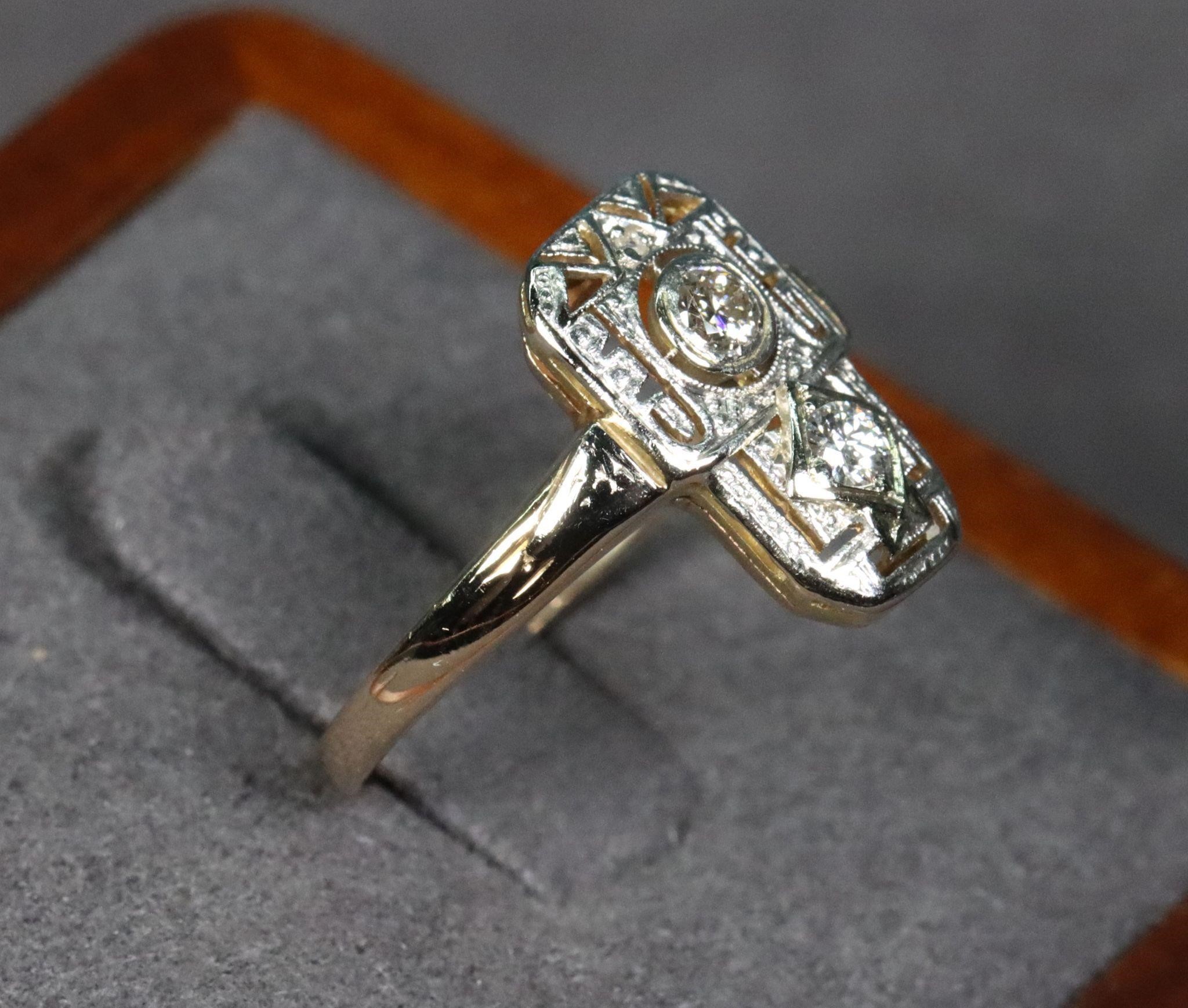 Art Deco 14K Gold & Diamond Toi Et Moi Ring