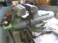 Wilton swivel vice