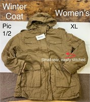 Womens Winter Coat (XL) (see 2nd photo)