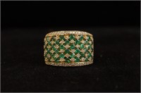 14kt Gold Emerald and diamonds ring