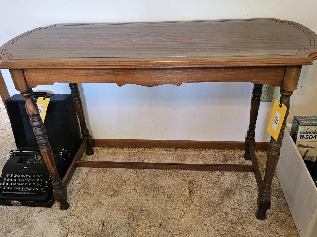 SOFA/HALL TABLE