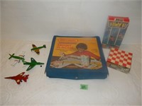Matchbox Skybusters Airport Playcase, Planes 1975