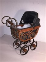 VINTAGE DOLL BUGGY CARRIAGE