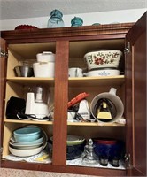 Cookware, Dinnerware & Bakewares (SEE ALL IMAGES!)