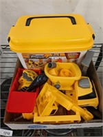 SERIES TRUCK TOY CASE AND TOYS