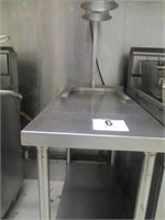 Stainless Steel Work Table w/a Food Warming Light