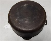 Vintage 5 qt. "G" Cast Iron Pan