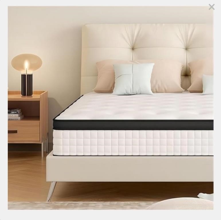 wowttrelax 10 Inch Queen Mattress in a Box ***NEW