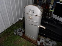EZ cistern pump and buckets