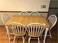 Kitchen Table/Chairs Set