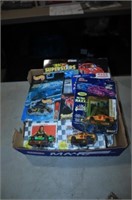 COLLECTION OF DIE CAST RACE CARS